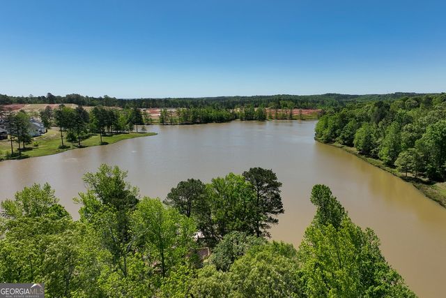 385 Huron Lane, Hoschton, GA 30548