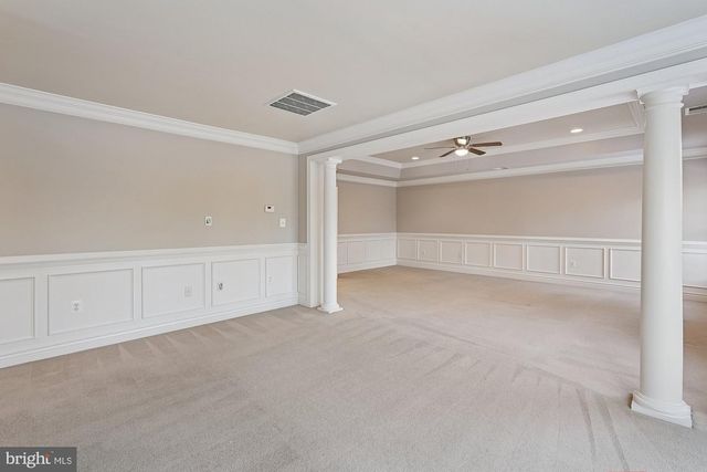 25730 S S VILLAGE DR, Chantilly, VA 20152