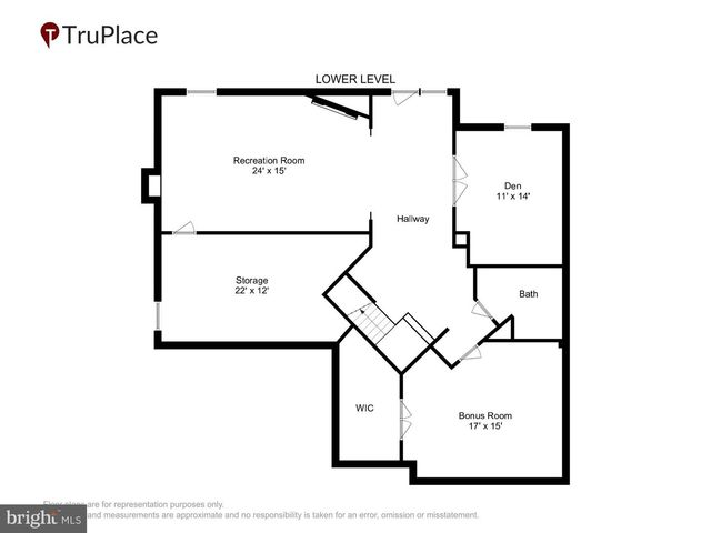 25730 S S VILLAGE DR, Chantilly, VA 20152