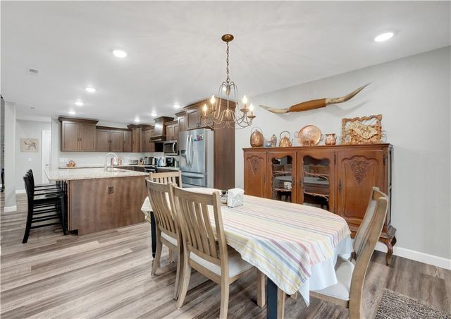 26192 Georgetown Avenue, Warsaw, MO 65355