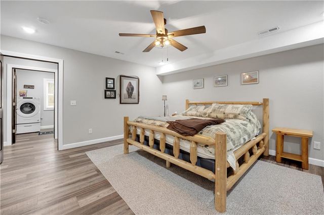 26192 Georgetown Avenue, Warsaw, MO 65355