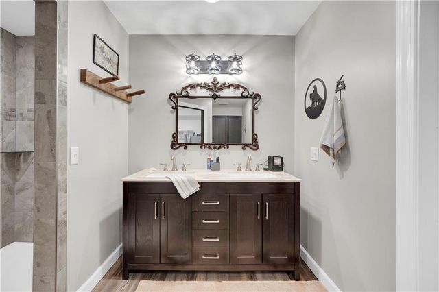 26192 Georgetown Avenue, Warsaw, MO 65355