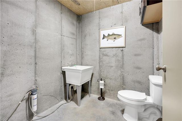 26192 Georgetown Avenue, Warsaw, MO 65355