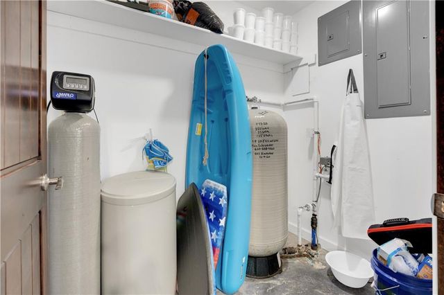 26192 Georgetown Avenue, Warsaw, MO 65355