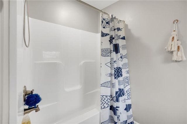 26192 Georgetown Avenue, Warsaw, MO 65355