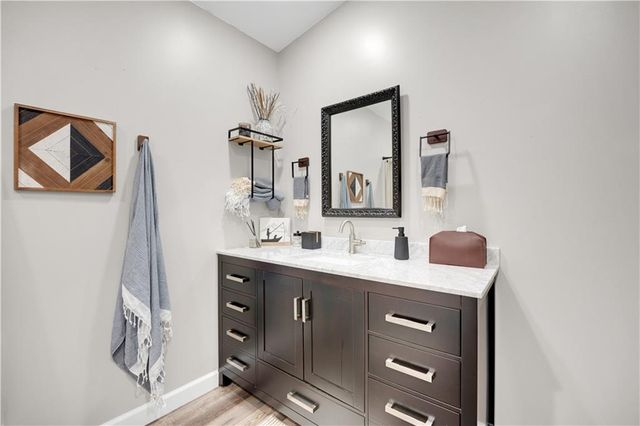 26192 Georgetown Avenue, Warsaw, MO 65355