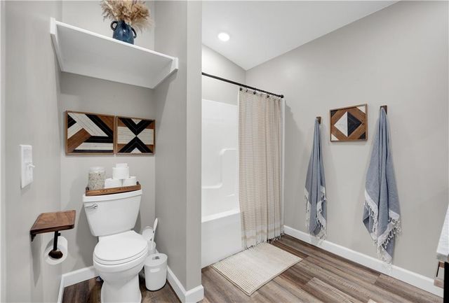 26192 Georgetown Avenue, Warsaw, MO 65355