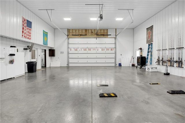 26192 Georgetown Avenue, Warsaw, MO 65355