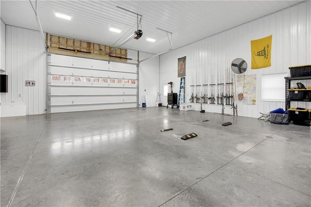 26192 Georgetown Avenue, Warsaw, MO 65355