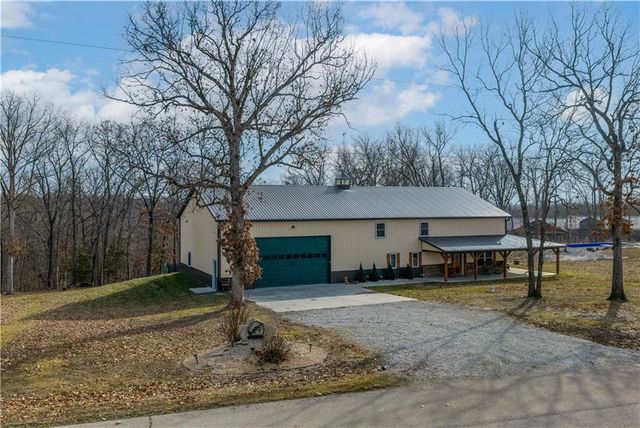 26192 Georgetown Avenue, Warsaw, MO 65355