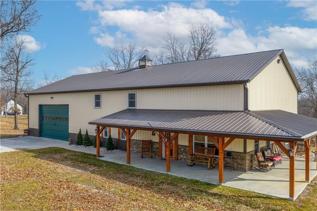 26192 Georgetown Avenue, Warsaw, MO 65355