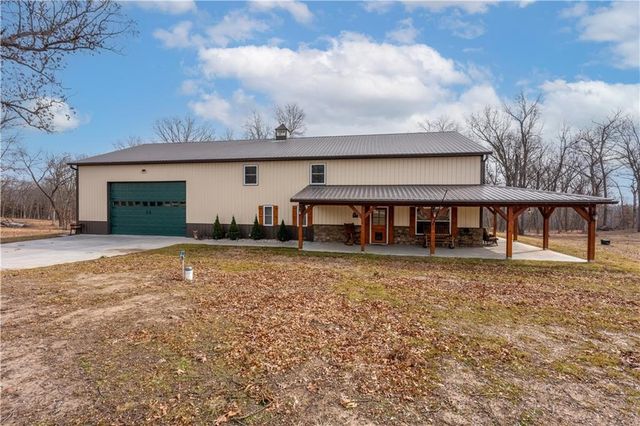 26192 Georgetown Avenue, Warsaw, MO 65355