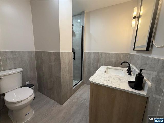 188 Teaneck Road, Ridgefield Park, NJ 07660