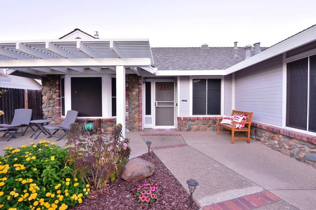 977 Sparta Way, Lincoln, CA 95648