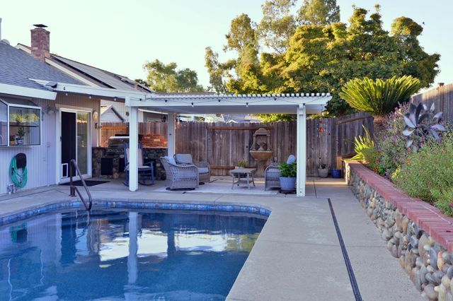 977 Sparta Way, Lincoln, CA 95648
