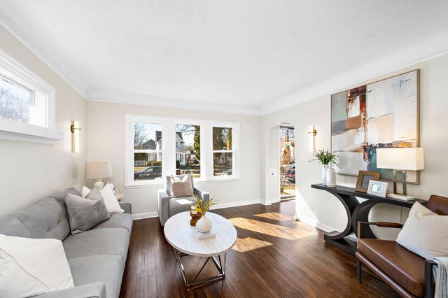 4453 44th Avenue S, Minneapolis, MN 55406