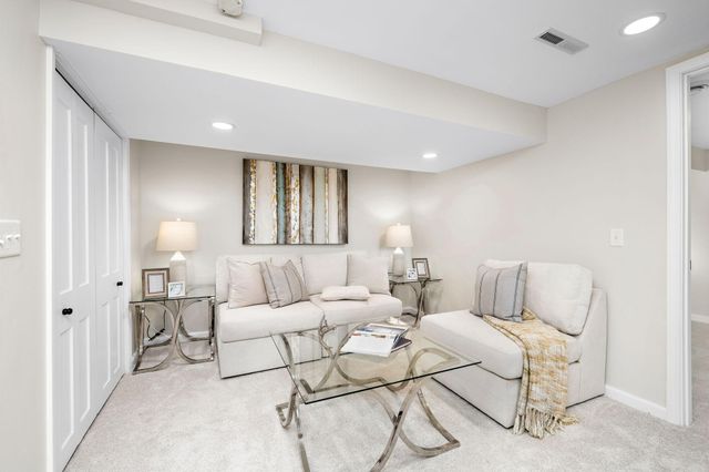 4453 44th Avenue S, Minneapolis, MN 55406