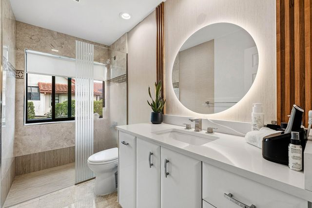 10710 Boca Woods Lane, Boca Raton, FL 33428