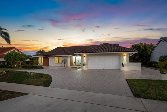 10710 Boca Woods Lane, Boca Raton, FL 33428