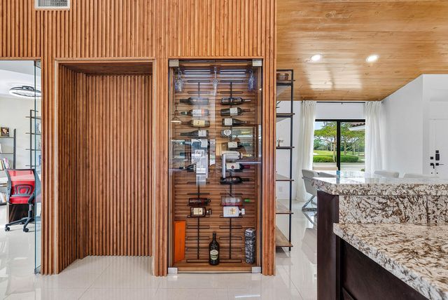 10710 Boca Woods Lane, Boca Raton, FL 33428