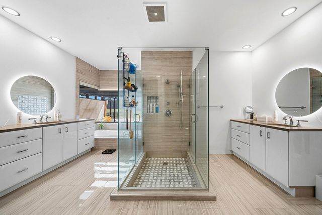 10710 Boca Woods Lane, Boca Raton, FL 33428