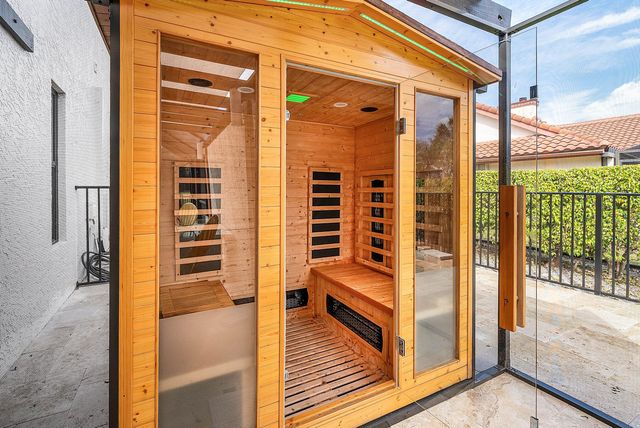 10710 Boca Woods Lane, Boca Raton, FL 33428