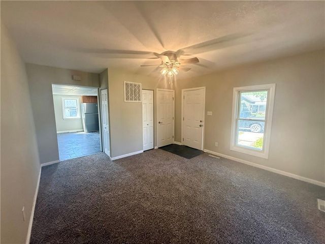 403 E Chestnut Street, Archie, MO 64725