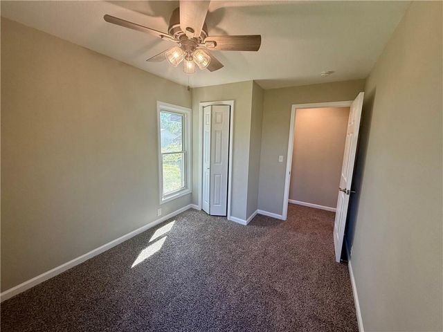 403 E Chestnut Street, Archie, MO 64725
