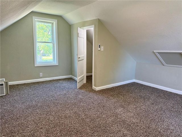 403 E Chestnut Street, Archie, MO 64725