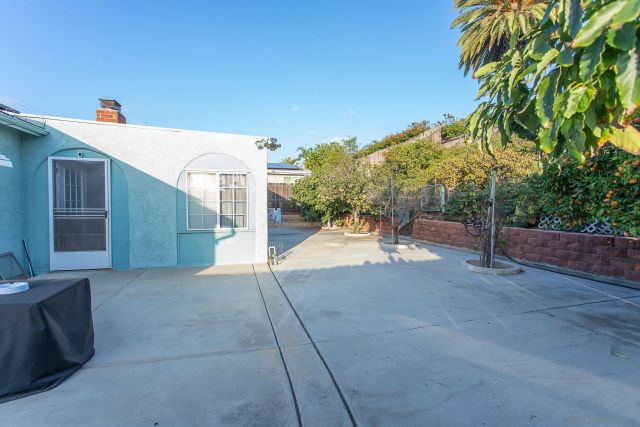 8419 Hudson Dr., San Diego, CA 92119