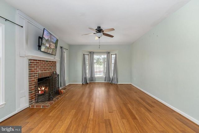 6805 LAKELAND WAY, Fredericksburg, VA 22407