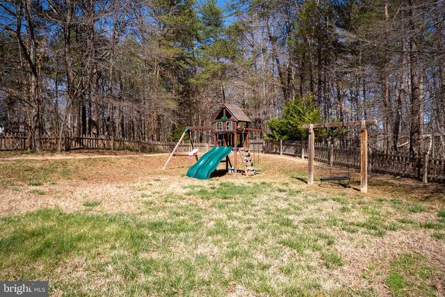 6805 LAKELAND WAY, Fredericksburg, VA 22407