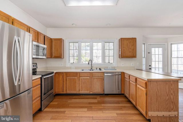 6805 LAKELAND WAY, Fredericksburg, VA 22407