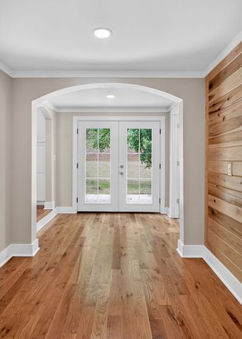 303 Westwood Dr, Mcminnville, TN 37110