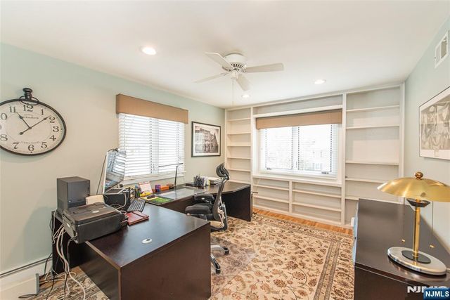 3 Harding Avenue, North Caldwell, NJ 07006