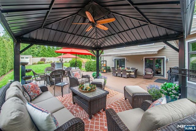 3 Harding Avenue, North Caldwell, NJ 07006