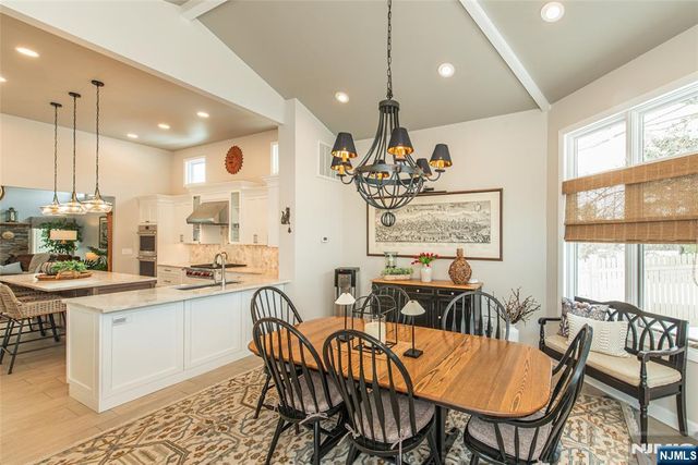 3 Harding Avenue, North Caldwell, NJ 07006