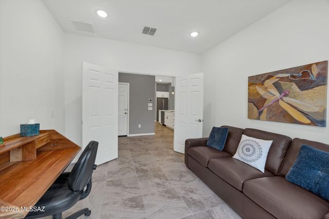 39589 S Summerwood Drive, Saddlebrooke, AZ 85739