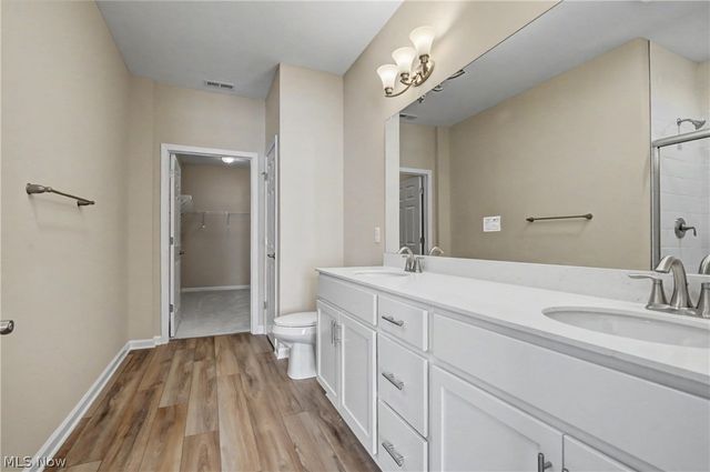 9264 Sharrott Road 1002, Poland, OH 44514