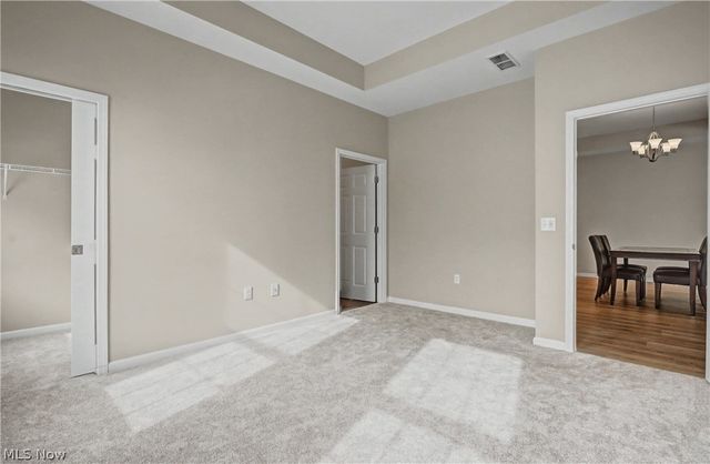 9264 Sharrott Road 1002, Poland, OH 44514