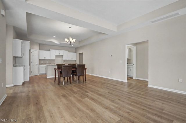 9264 Sharrott Road 1002, Poland, OH 44514