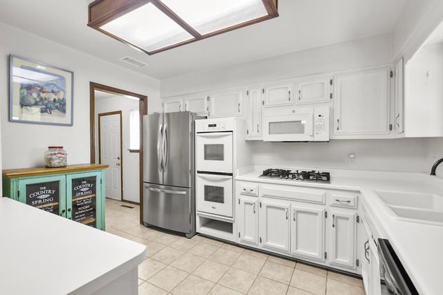 8220 Colfax Avenue NE, Albuquerque, NM 87109