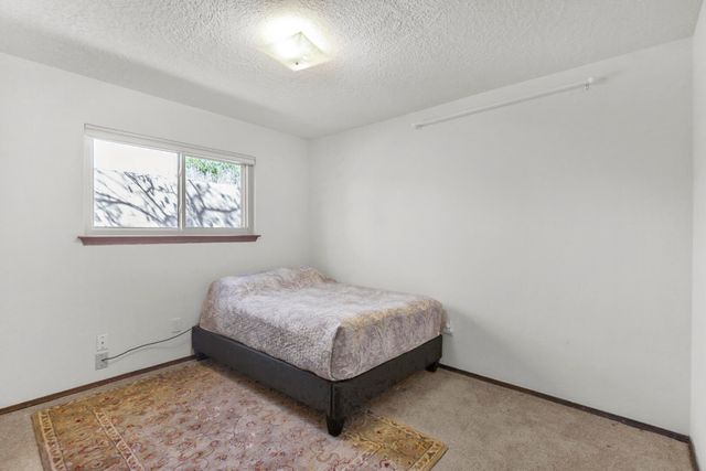 8220 Colfax Avenue NE, Albuquerque, NM 87109