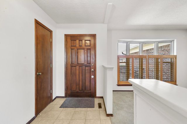 8220 Colfax Avenue NE, Albuquerque, NM 87109