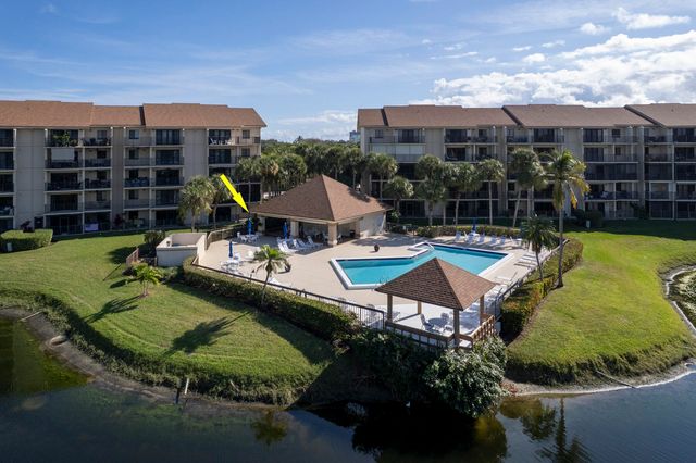 601 Seafarer Circle 101, Jupiter, FL 33477