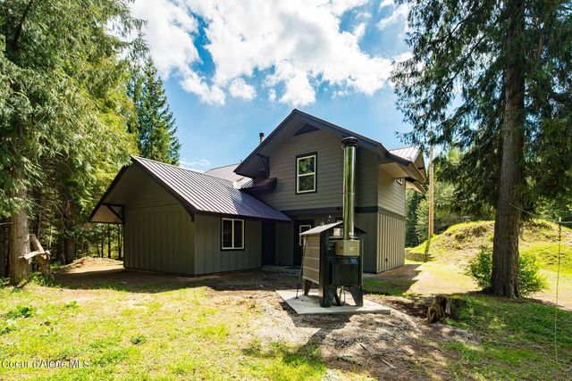 181 Calypso Ln, Sandpoint, ID 83864