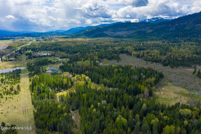 181 Calypso Ln, Sandpoint, ID 83864