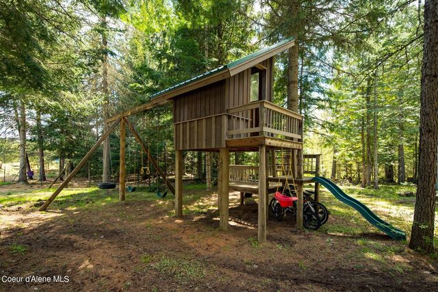 181 Calypso Ln, Sandpoint, ID 83864