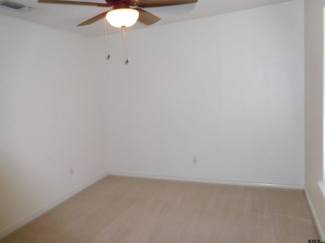 405 Cherry St, Chandler, TX 75758