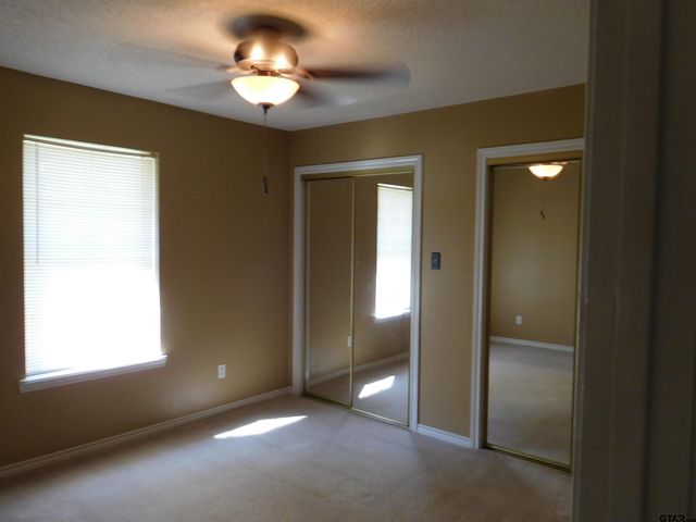 405 Cherry St, Chandler, TX 75758